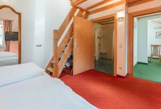 Bad Moos Dolomites Spa Resort - Residence Mühlenhof: Bagno della camera 470