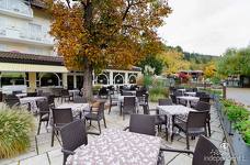 Restaurant „Lacus“: Terrasse „Rast am See“