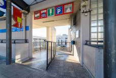 Stazione di Bolzano Sud: Rampa dalla banchina alla sala d'attesa