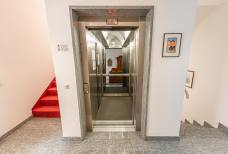 Hotel Goldene Rose - Ascensore