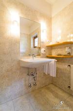 Hotel Jonathan: Zimmer 11 - Badezimmer