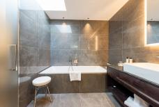 Hotel Gnaid - Badezimmer 303