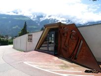 Prokulus Kirche und Museum - Rampe 1