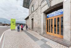 Stazione di Brunico - Gradino ingresso prinicpale