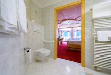 Hotel Schwarzenbach - Badezimmer