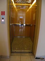 Wellness Hotel Engel - Fahrstuhl