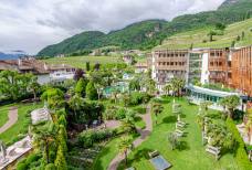 Hotel Seeleiten - Giardino e laghetto balneare