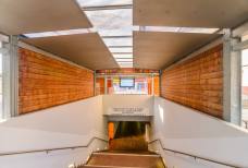 Stazione Merano: Scale verso sottopassaggio