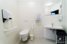 Kletterhalle Salewa Cube - Barrierefreie Toilette