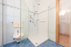 Moar's Hotel - Bagno della camera doppia 221