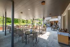 Naturhotel Lüsnerhof - Bar und Terrasse