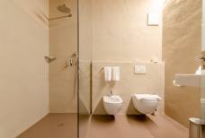 Bagno stanza 5