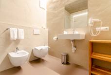Bagno stanza 5