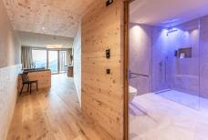 Tratterhof - Mountain Sky Hotel - Bagno Family suite Monte Pinus