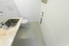 ar/ge Kunst - WC