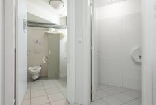 Landhausbar - Barrierefreie Toilette im Damenbereich