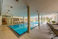 Hotel Dolomitenhof - Piscina coperta