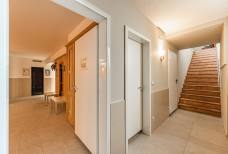 Hotel Gassenwirt - Treppe zum Saunabereich