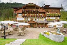 Hotel Aqua Bad Cortina - Terrasse