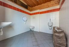 Schwimmbad Oberbozen - Barrierefreie Toilette